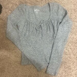 Hollister knit top